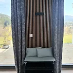 Appartement Sonniges In Mit Eigenem Garten Und Weitblick