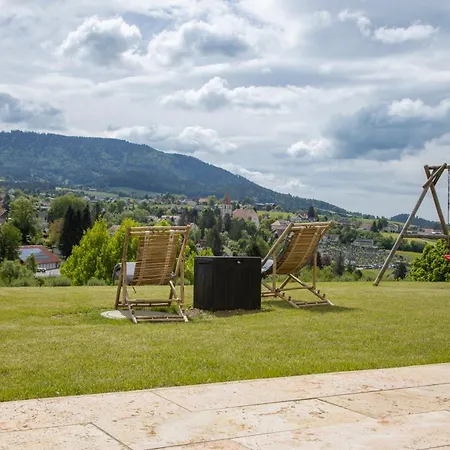 Sonniges In Mit Eigenem Garten Und Weitblick Apartamento *
