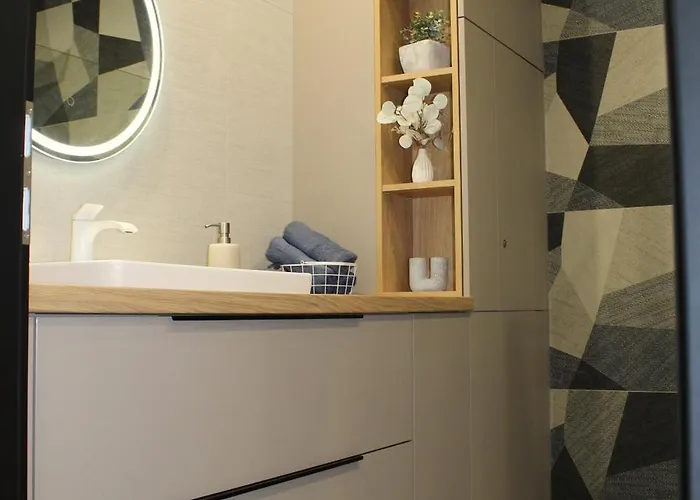 Apartament Sonniges In Mit Eigenem Garten Und Weitblick